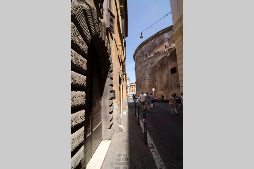 Апартаменты La Casa Di Livia Al Pantheon Рим