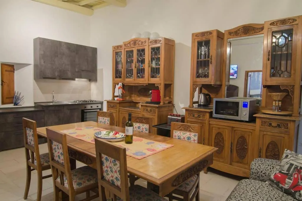 Апартаменты La Casa Di Livia Al Pantheon Рим 0*,